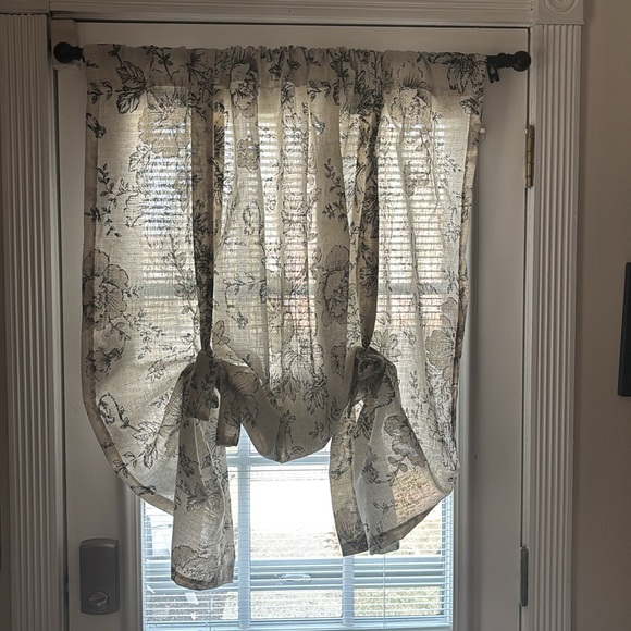 gray n tan window topper 60x32 3 available - Picture 2 of 3